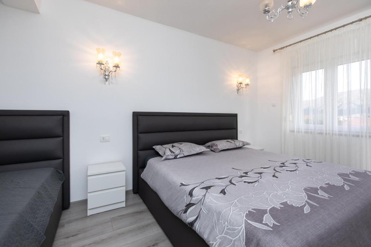 Villa Nina Baska Exteriör bild